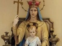 Mary And Jesus Statue Th