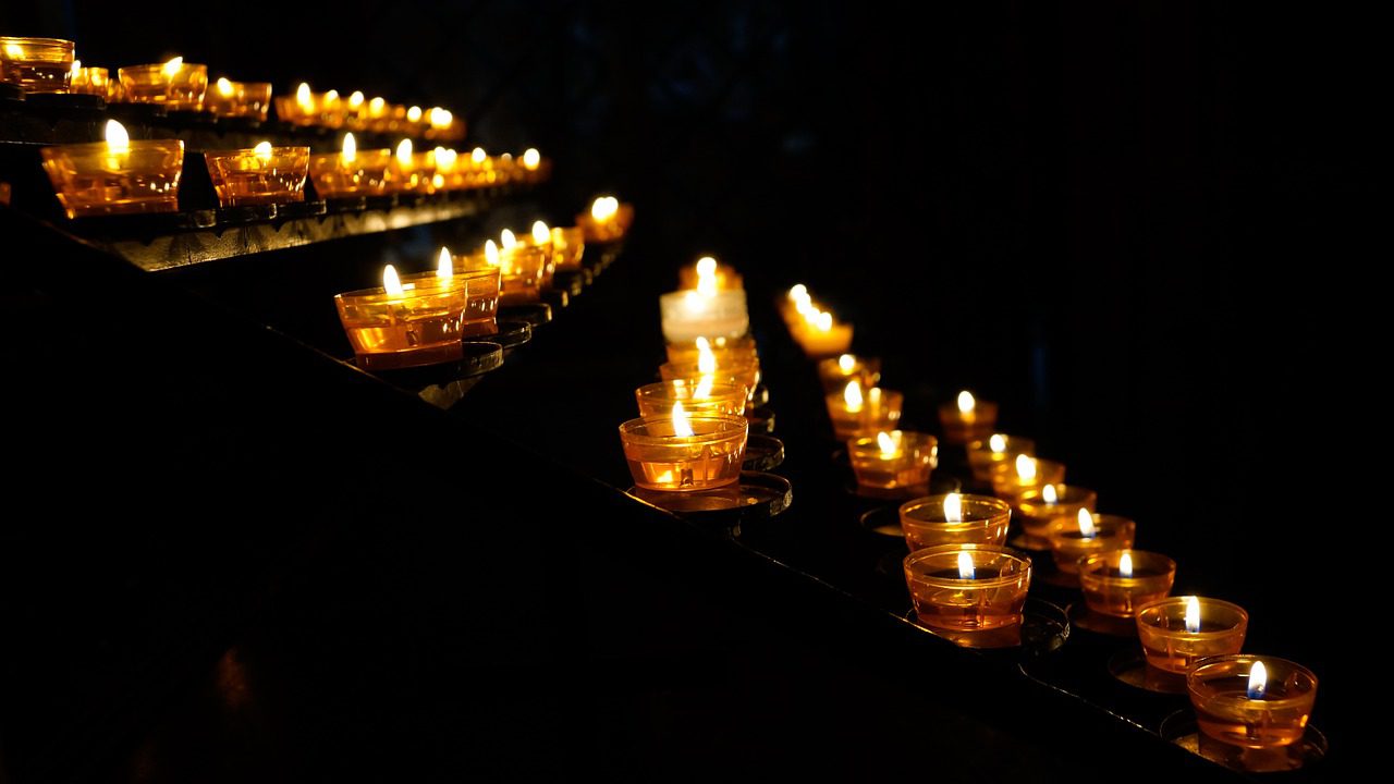 church, candles, prayer-783165.jpg